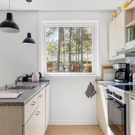 1499-aakirkeby-fyrreskoven-31